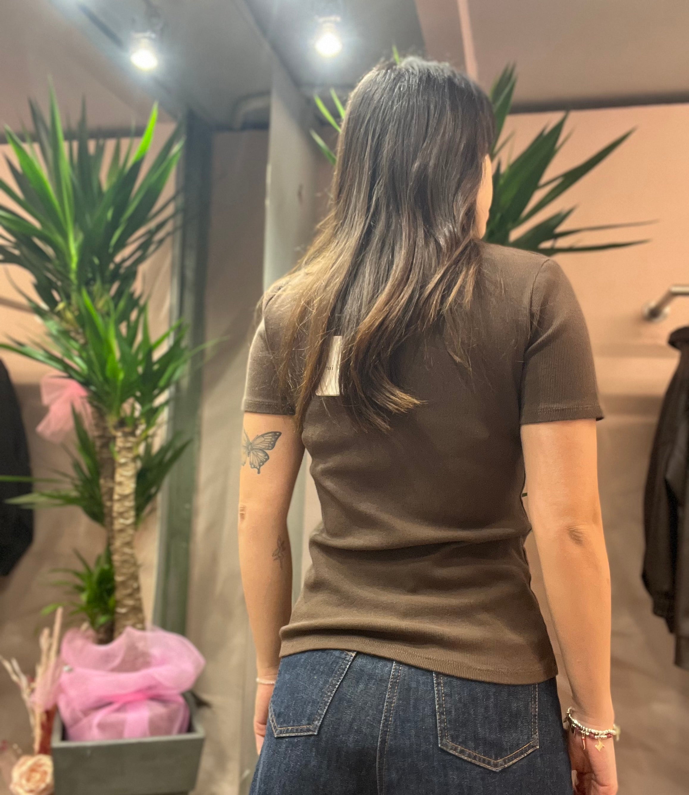 T-SHIRT SERAFINO A COSTINE TENSIONE IN