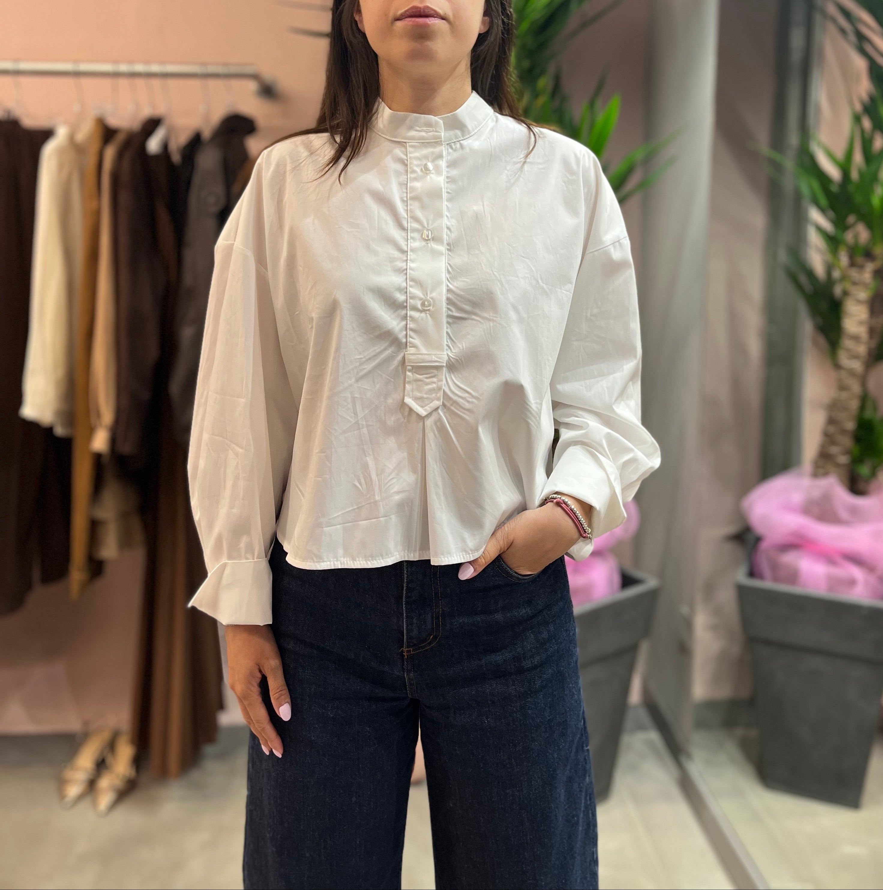 CAMICIA ASIMMETRICA COLLO COREANA TENSIONE IN