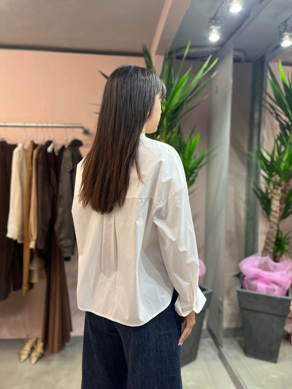 CAMICIA ASIMMETRICA COLLO COREANA TENSIONE IN