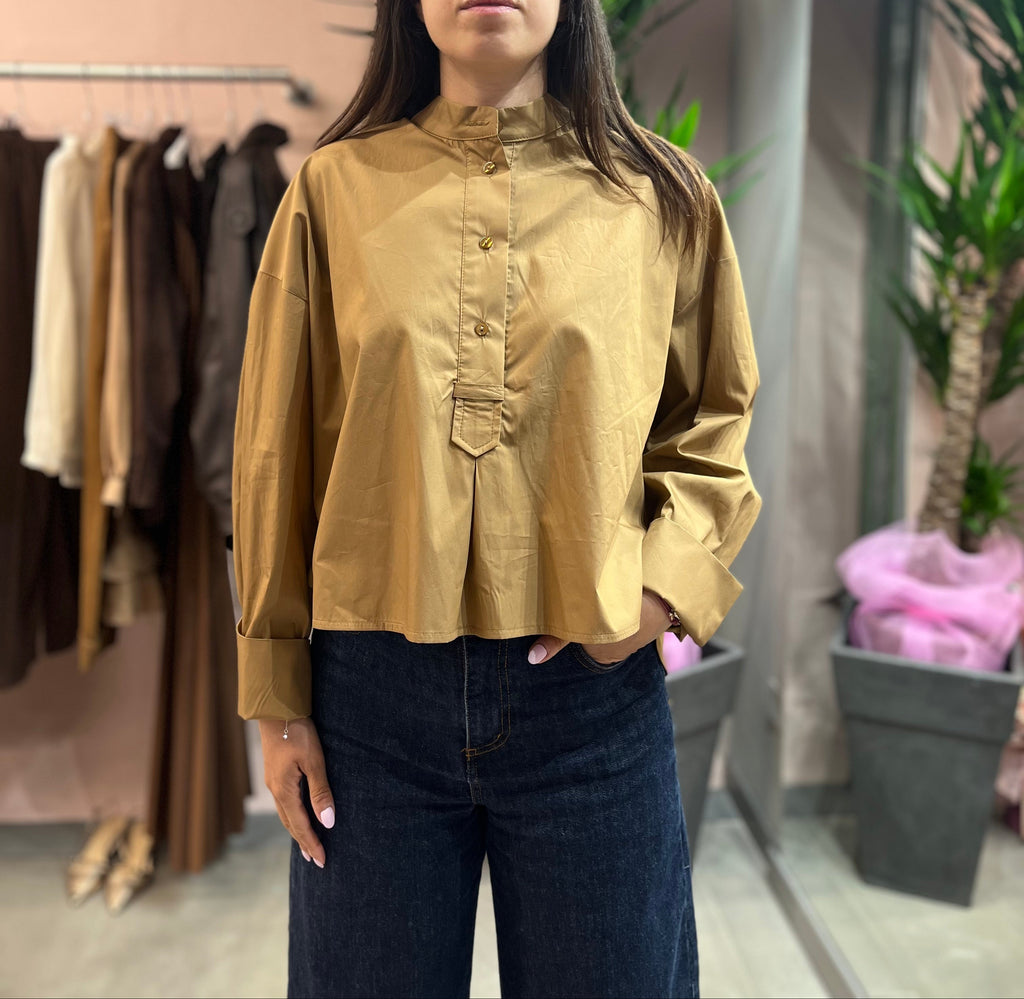 CAMICIA ASIMMETRICA COLLO COREANA TENSIONE IN